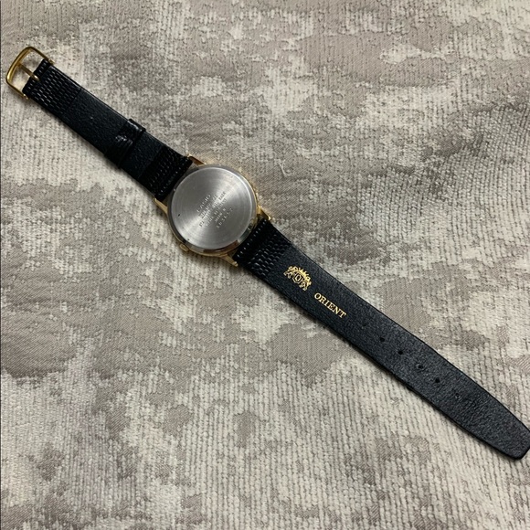 Casio Black leather Strap Watch - Picture 3 of 8